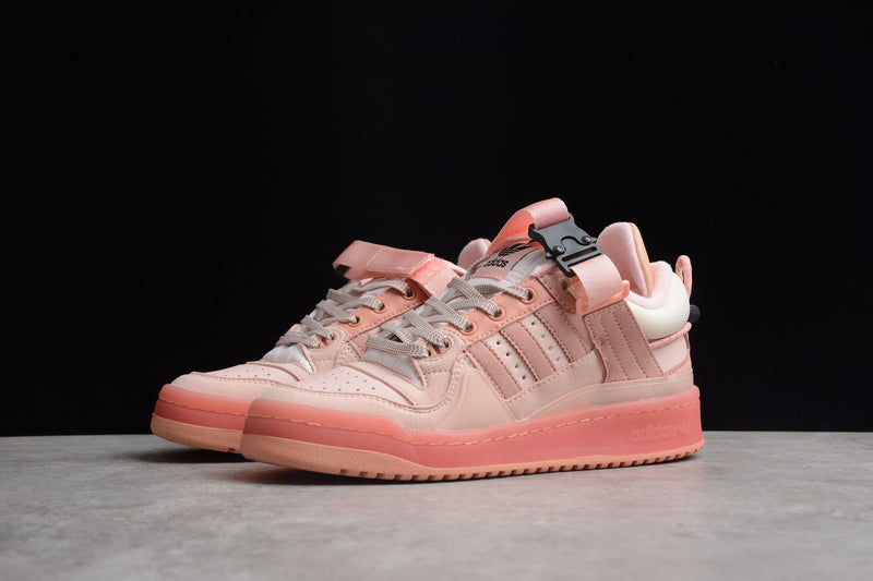 Tênis Bad Bunny x Adidas Forum Buckle Low  'Easter Egg'