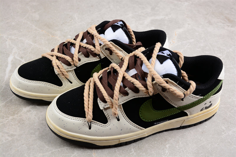 TÊNIS NIKE DUNK SB LOW “Goodluck“