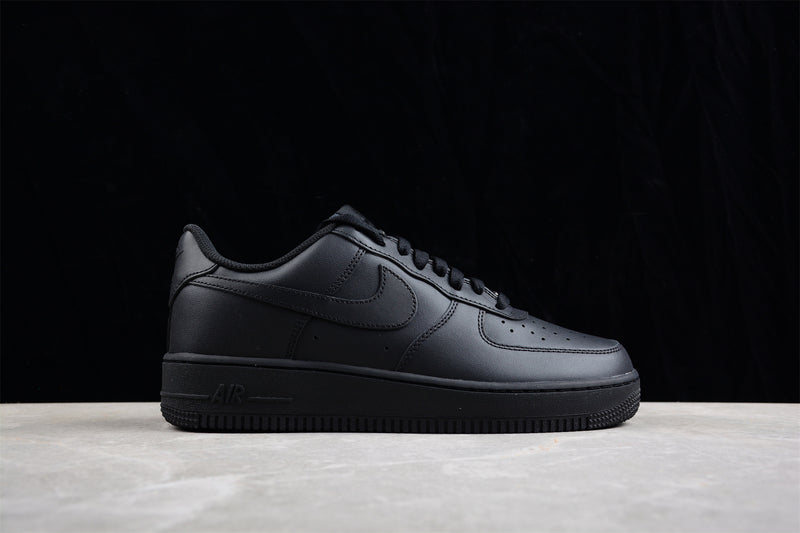 TÊNIS NIKE AIR FORCE PRETO