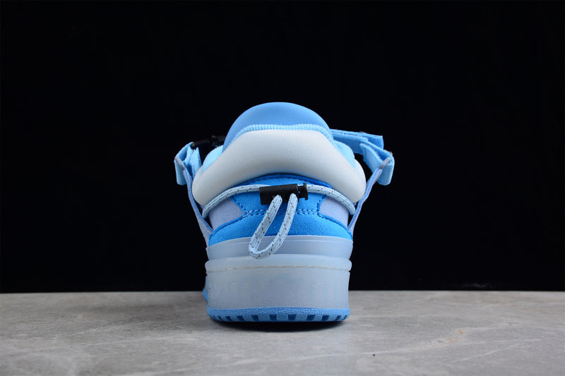 Tênis Bad Bunny x Adidas Forum Buckle Low ¨Blue Tint¨