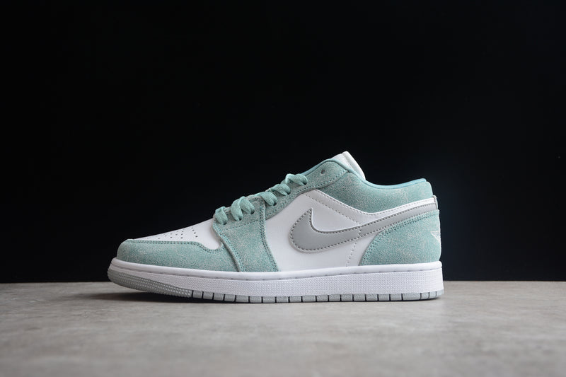 Tênis Nike air jordan 1 Low  “ New Emerald ”