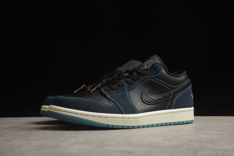 Tênis Nike air jordan 1 Low “ Black Dark Obsidian ”