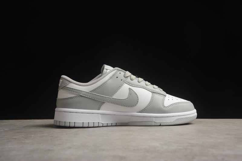 TÊNIS NIKE DUNK SB LOW ¨Photon Dust¨