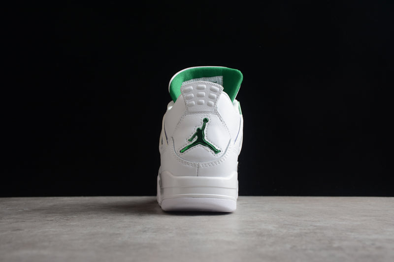 Tênis Nike Air Jordan Retro