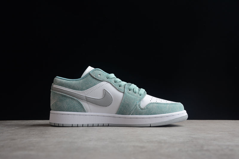 Tênis Nike air jordan 1 Low  “ New Emerald ”