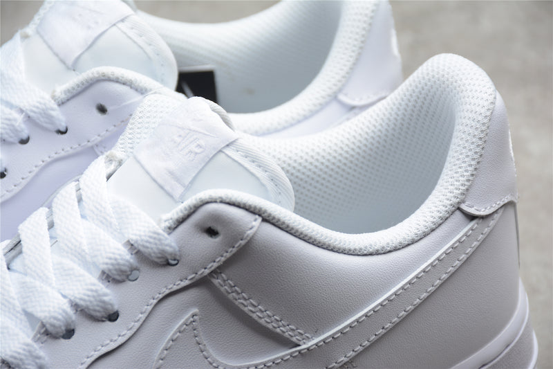 TÊNIS NIKE AIR FORCE BRANCO