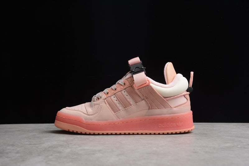 Tênis Bad Bunny x Adidas Forum Buckle Low  'Easter Egg'