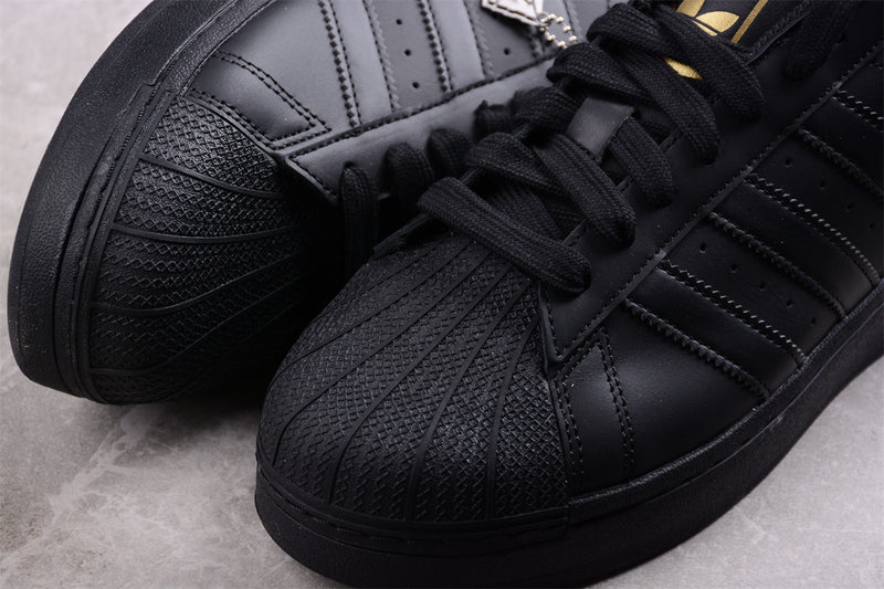 TÊNIS ADIDAS SUPERSTAR XLG