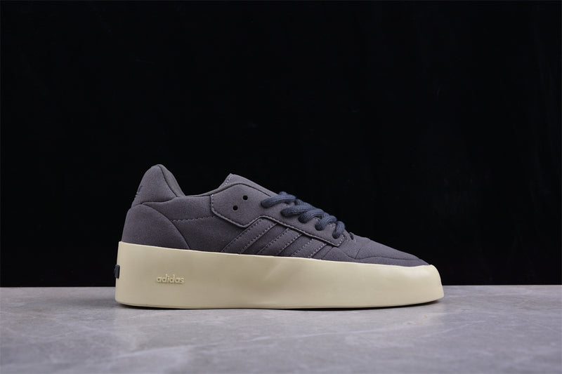 TÊNIS ADIDAS FEAR OF GOD x ATHLETICS 86 LOW