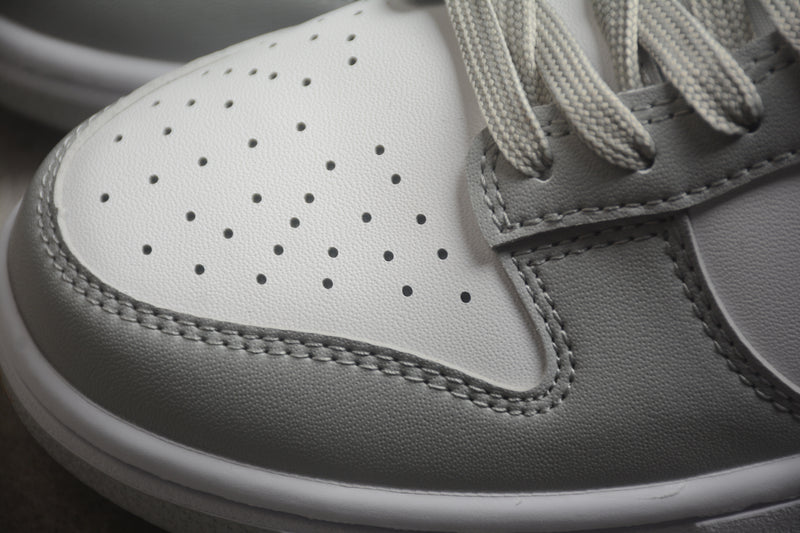 TÊNIS NIKE DUNK SB LOW ¨Photon Dust¨