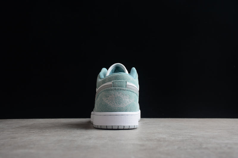 Tênis Nike air jordan 1 Low  “ New Emerald ”